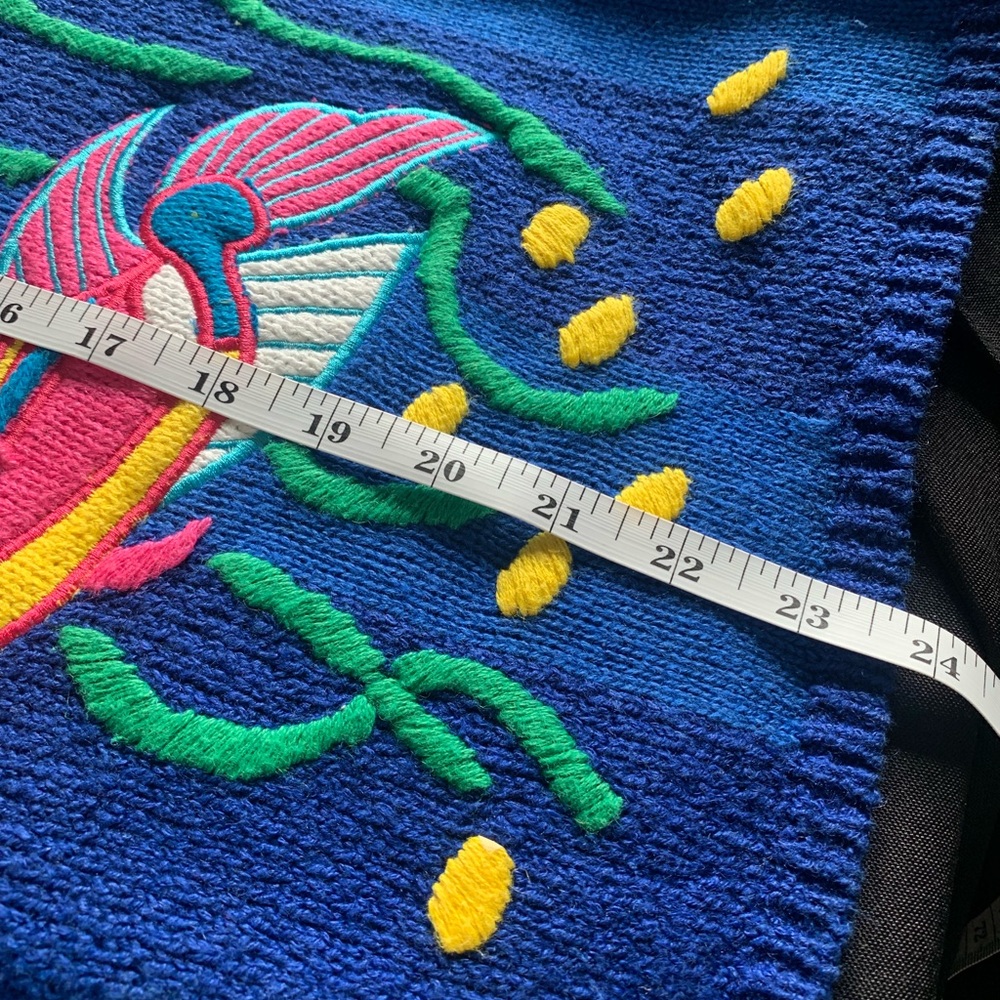 Vintage Mandal Bay Cardigan - Picture 7 of 11